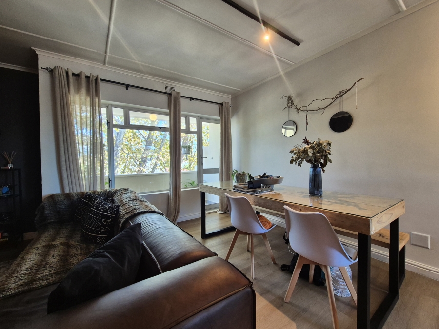 2 Bedroom Property for Sale in Harfield Village Western Cape